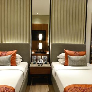 Premium Room City View Twin Bed